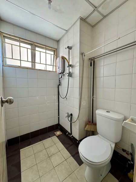 Condominium for Sale at Endah Puri - Kendriic Chong - Bathroom - PropertyGuru.com.my