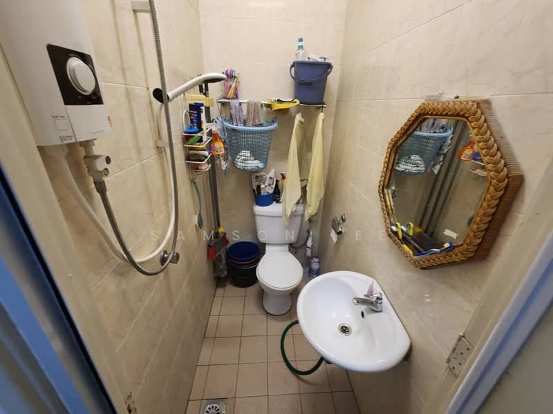 Condominium for Sale at Sri Alam Condominium - Samson Lee - Bathroom - PropertyGuru.com.my