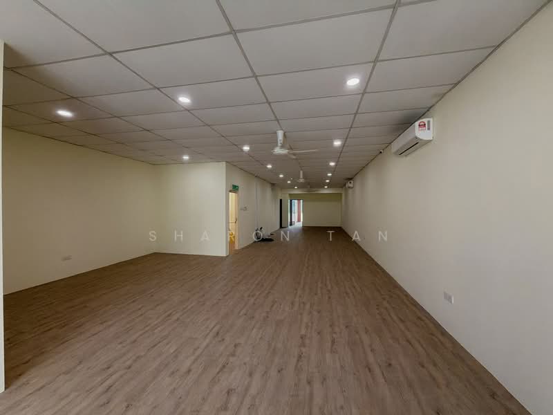 Kedai / Pejabat untuk Disewa di Taman Molek (Johor Bahru) - Sharon Tan - PropertyGuru.com.my