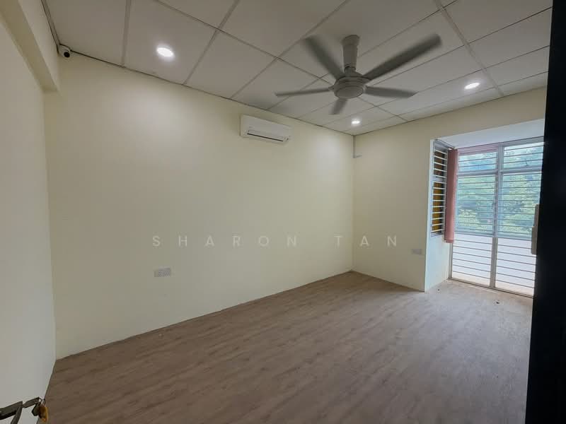 Kedai / Pejabat untuk Disewa di Taman Molek (Johor Bahru) - Sharon Tan - PropertyGuru.com.my