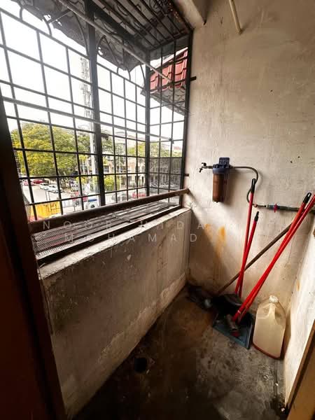 Pangsapuri untuk Dijual di Apartment Harmoni - Noor Hidayah Mohamad Noor - Balcony - PropertyGuru.com.my