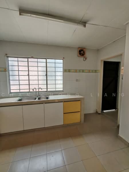 Rumah Teres untuk Dijual di Bandar Bukit Puchong (Puchong) - Chan Chong Liang - Kitchen - PropertyGuru.com.my