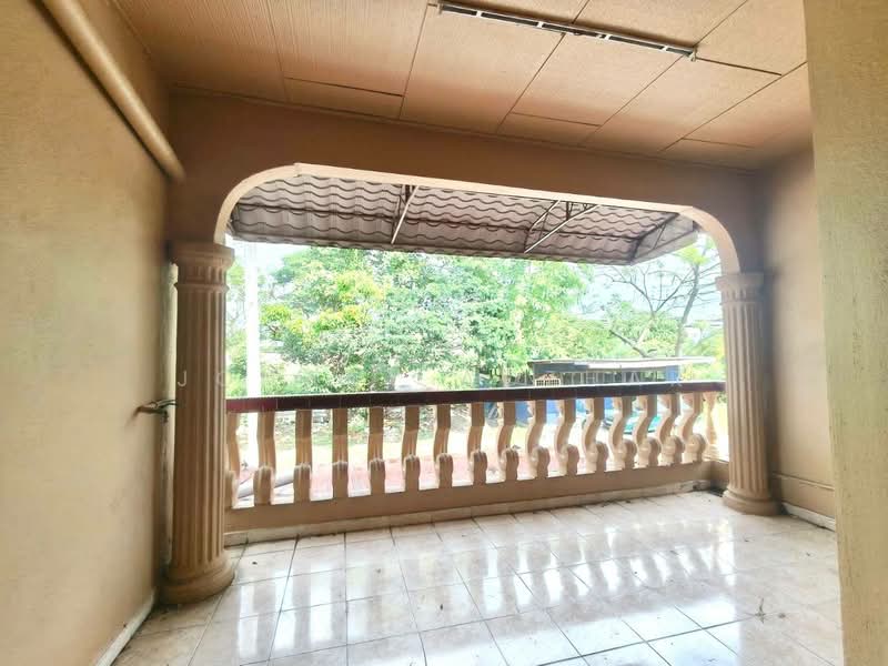 2-storey Terraced House for Sale in Taman Sri Muda (Shah Alam) - Johary Adzhar - Balcony - PropertyGuru.com.my