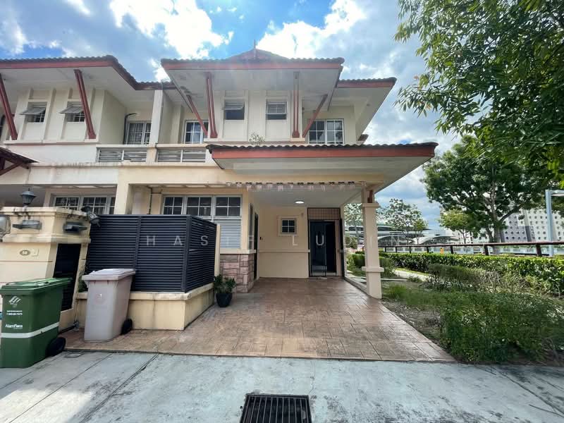 2-storey Terraced House for Sale in Presint 9 (Putrajaya) - Hasif Ludin - Exterior - PropertyGuru.com.my