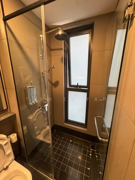 Service Residence for Rent at Bloomsvale Menara Vista Petaling - Tien Ee Yap - Bathroom - PropertyGuru.com.my