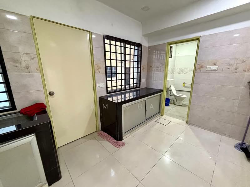 2-storey Terraced House for Sale in Bandar Seri Alam (Masai) - Sam Chai - PropertyGuru.com.my