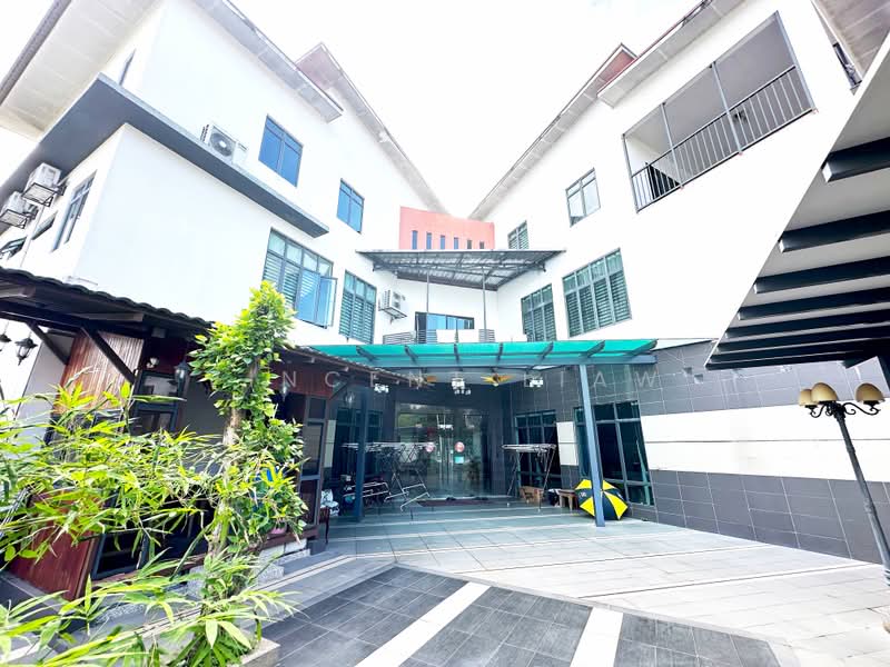 Bungalow for Sale in Kota Damansara (Selangor) - Vincent Liaw - Exterior - PropertyGuru.com.my