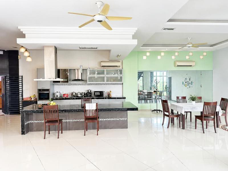 Rumah Banglo untuk Dijual di Kota Damansara (Selangor) - Vincent Liaw - Kitchen - PropertyGuru.com.my