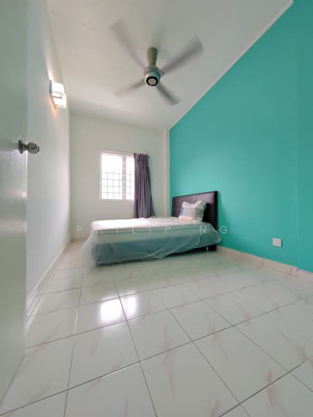 Pangsapuri untuk Dijual di Vista Hatamas Apartment @ Bukit Hatamas - Philip Ng - Bedroom - PropertyGuru.com.my