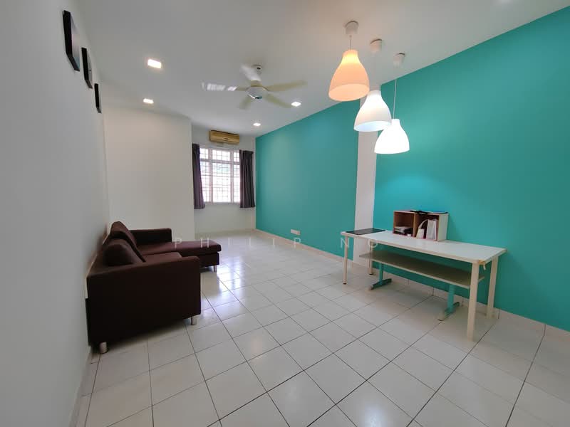 Pangsapuri untuk Dijual di Vista Hatamas - Philip Ng - Living Room - PropertyGuru.com.my
