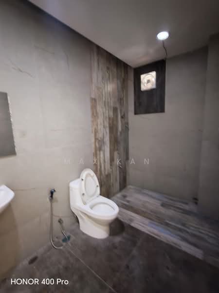 Kilang untuk Disewa di Johor Bahru (Johor) - Max Kan - Bathroom - PropertyGuru.com.my