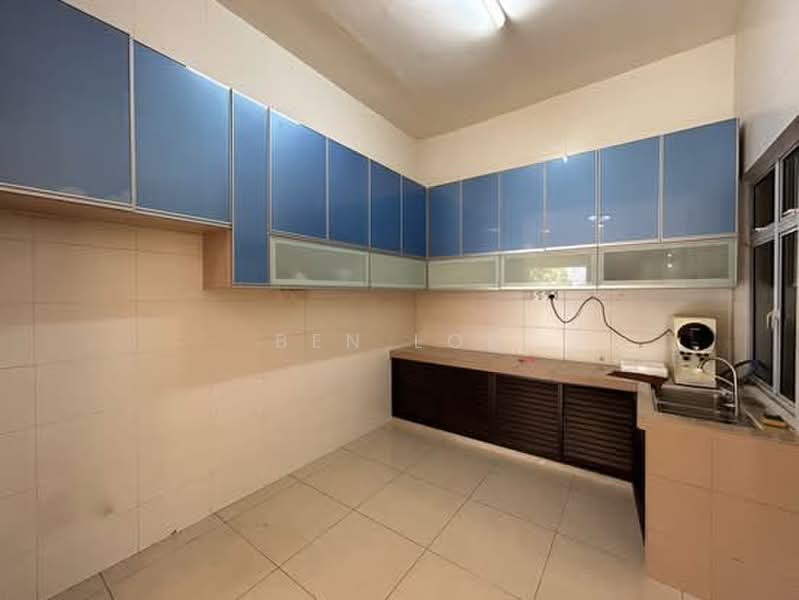 Rumah Berkembar untuk Dijual di Kemuning Utama Permai (Shah Alam) - Ben Lor - Kitchen - PropertyGuru.com.my