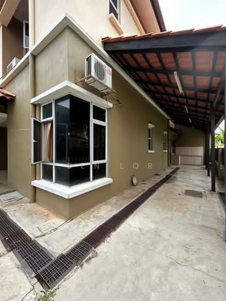 Rumah Berkembar untuk Dijual di Kemuning Utama Permai (Shah Alam) - Ben Lor - Exterior - PropertyGuru.com.my
