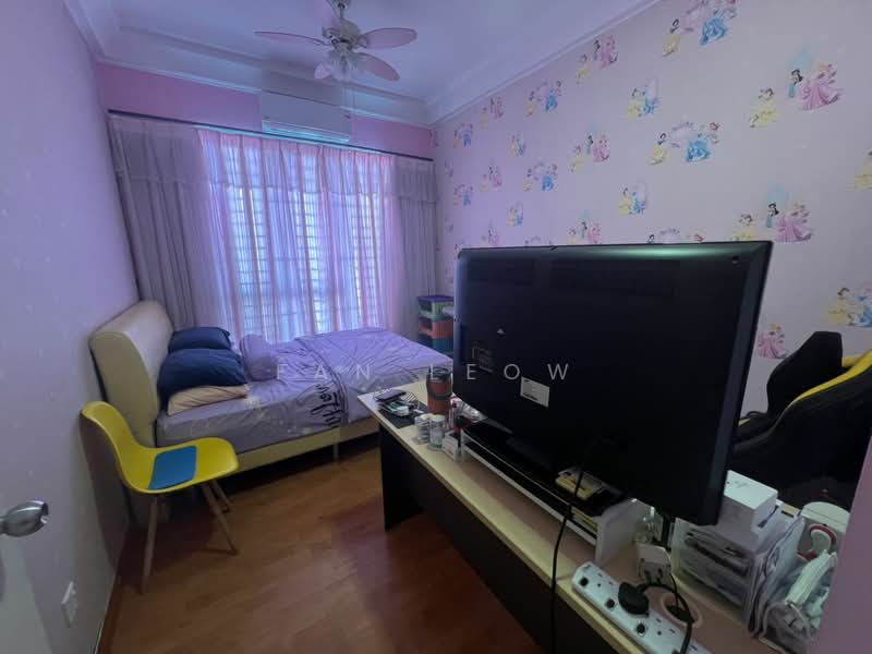 Pangsapuri untuk Disewa di The Platino Serviced Apartment - Fan Leow - Bedroom - PropertyGuru.com.my