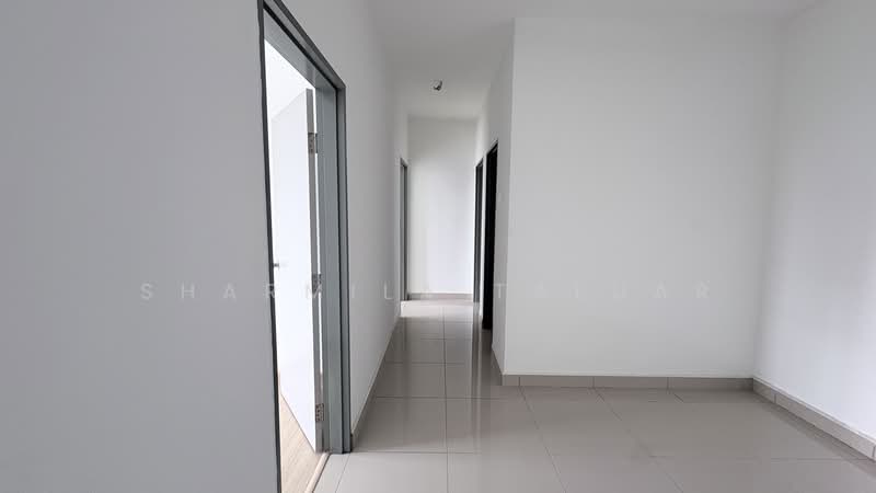 Condominium for Sale at Palace Court (Sri Istana) - Sharmila Taluar - Corridor - PropertyGuru.com.my