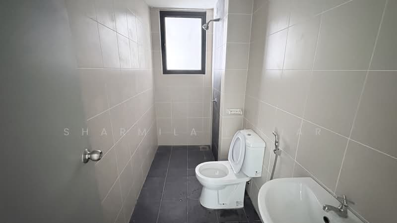 Condominium for Sale at Palace Court (Sri Istana) - Sharmila Taluar - Bathroom - PropertyGuru.com.my