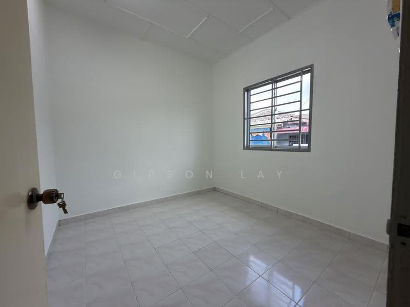 1-storey Terraced House for Sale in Taman Puteri (Kluang) - Gipson Lay - Interior - PropertyGuru.com.my