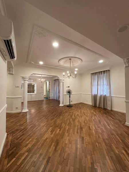 Rumah Berkembar untuk Dijual di Damansara Heights (Kuala Lumpur) - Yoong CF - Living Room - PropertyGuru.com.my