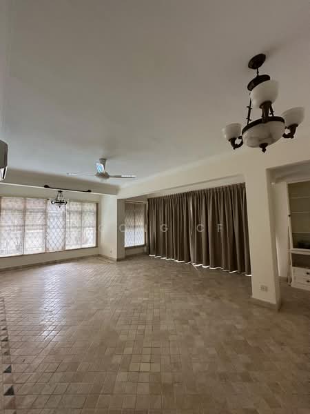 Rumah Berkembar untuk Dijual di Damansara Heights (Kuala Lumpur) - Yoong CF - Living Room - PropertyGuru.com.my