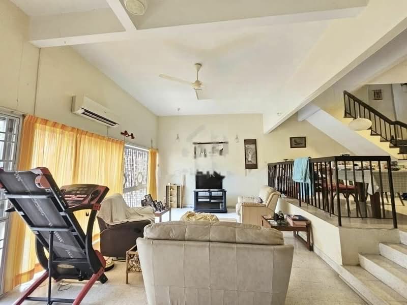 Rumah Teres 2 Tingkat untuk Dijual di Minden Heights (Gelugor) - Ping Koay - Living Room - PropertyGuru.com.my