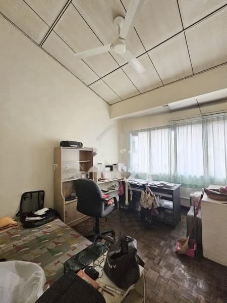 Rumah Teres 2 Tingkat untuk Dijual di Minden Heights (Gelugor) - Ping Koay - Bedroom - PropertyGuru.com.my