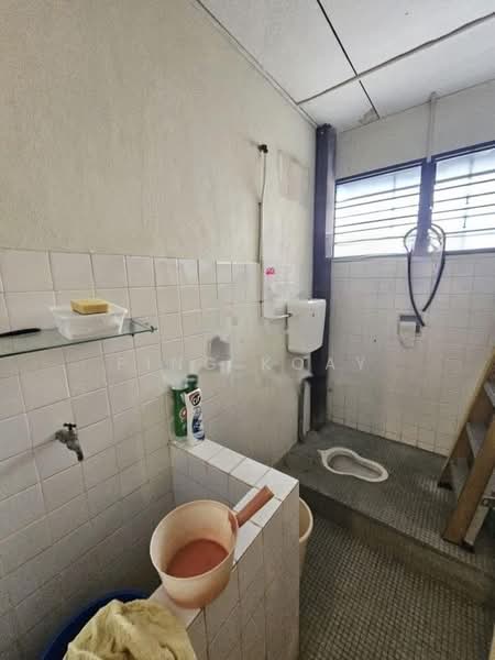 Rumah Teres 2 Tingkat untuk Dijual di Minden Heights (Gelugor) - Ping Koay - Bathroom - PropertyGuru.com.my