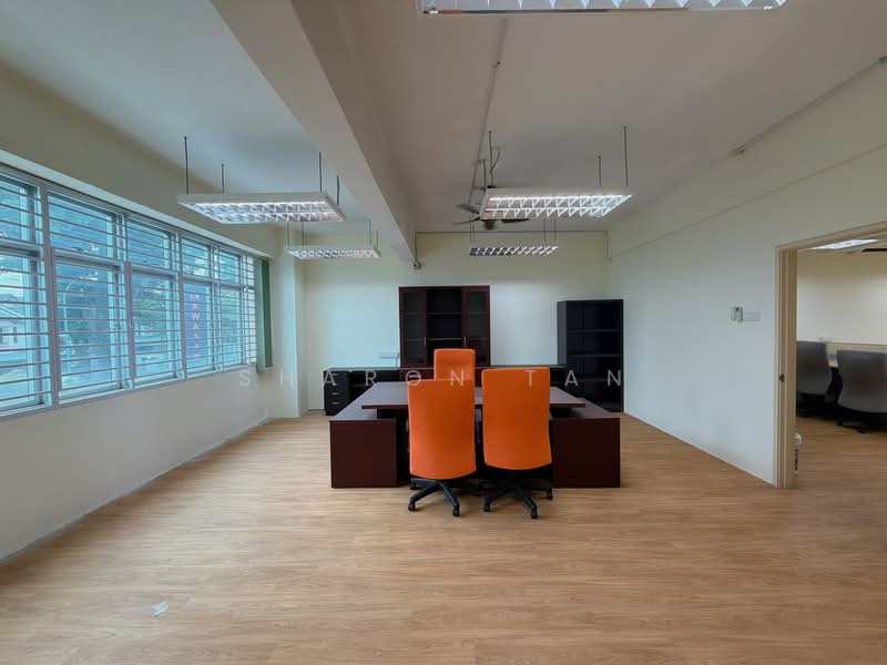 Kedai / Pejabat untuk Disewa di Taman Molek (Johor Bahru) - Sharon Tan - Interior - PropertyGuru.com.my