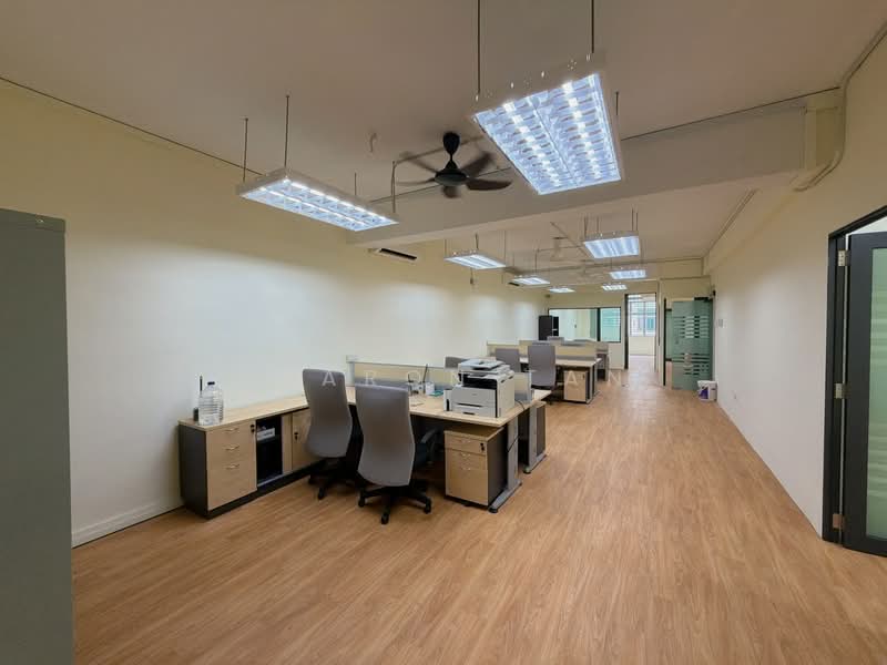 Kedai / Pejabat untuk Disewa di Taman Molek (Johor Bahru) - Sharon Tan - PropertyGuru.com.my