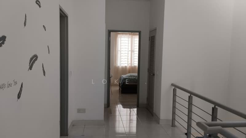 Rumah Teres 2 Tingkat untuk Dijual di Setia Indah 12 (Setia Alam) - Loke . - Corridor - PropertyGuru.com.my