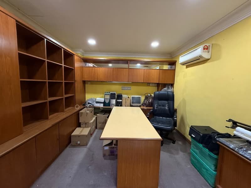 Rumah Teres 2.5 Tingkat untuk Dijual di Bandar Sri Damansara (Selangor) - Ocean Lee - Study - PropertyGuru.com.my