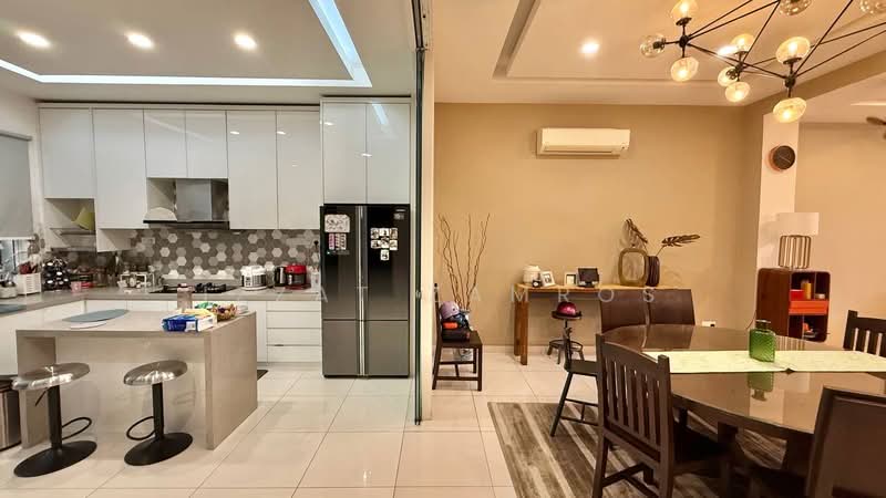 Semi-Detached House for Sale in D'Kayangan (Shah Alam) - Izzat Zamros - PropertyGuru.com.my