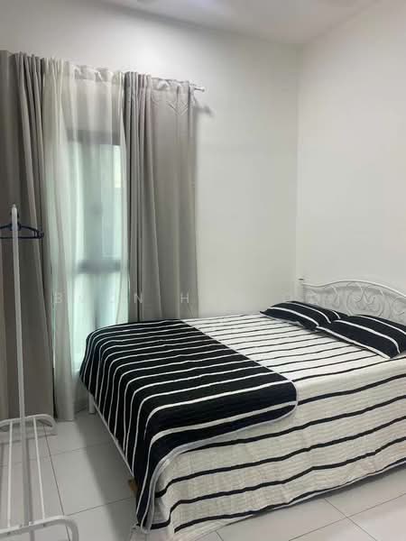 Servis Apartment untuk Disewa di Sinaran @ Utropolis - Boon Haw Ooi - Bedroom - PropertyGuru.com.my