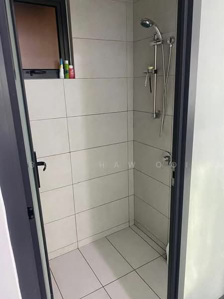 Servis Apartment untuk Disewa di Sinaran @ Utropolis - Boon Haw Ooi - Bathroom - PropertyGuru.com.my