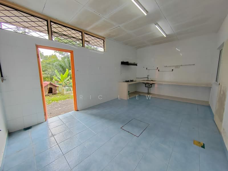 2.5-storey Terraced House for Rent in Taman Megah 2 (Cheras) - Eric Liew - Kitchen - PropertyGuru.com.my