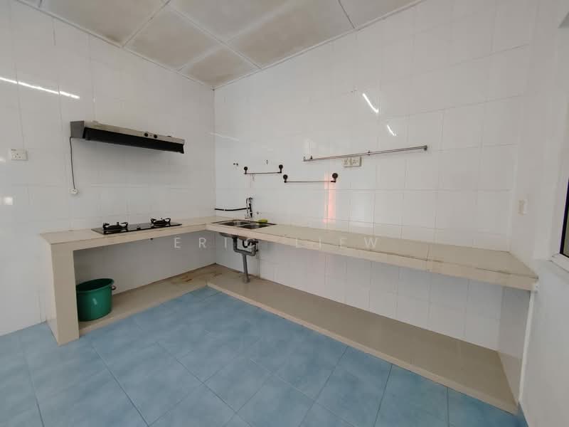 2.5-storey Terraced House for Rent in Taman Megah 2 (Cheras) - Eric Liew - Kitchen - PropertyGuru.com.my