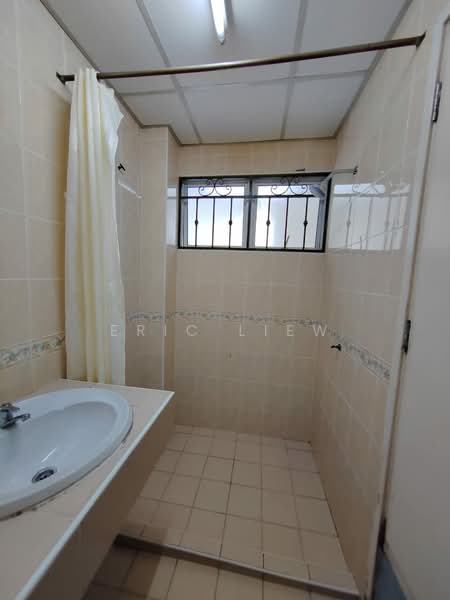 2.5-storey Terraced House for Rent in Taman Megah 2 (Cheras) - Eric Liew - Bathroom - PropertyGuru.com.my