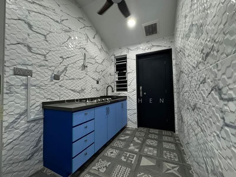 Rumah Teres 1 Tingkat untuk Disewa di Taman Sri Bintang (Kepong) - Louis Chen - Kitchen - PropertyGuru.com.my