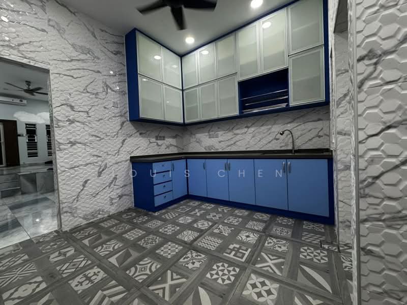 Rumah Teres 1 Tingkat untuk Disewa di Taman Sri Bintang (Kepong) - Louis Chen - Kitchen - PropertyGuru.com.my