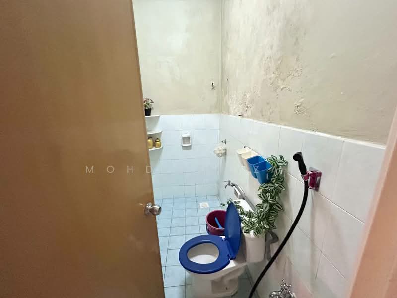 2-storey Terraced House for Sale in Bandar Tasik Puteri (Rawang) - Mohd Adryzam - Bathroom - PropertyGuru.com.my