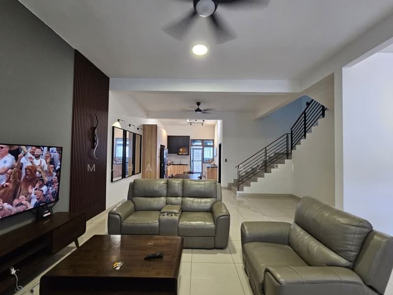Semi-Detached House for Rent in Skudai (Johor) - MUHAMAD AZRI - PropertyGuru.com.my