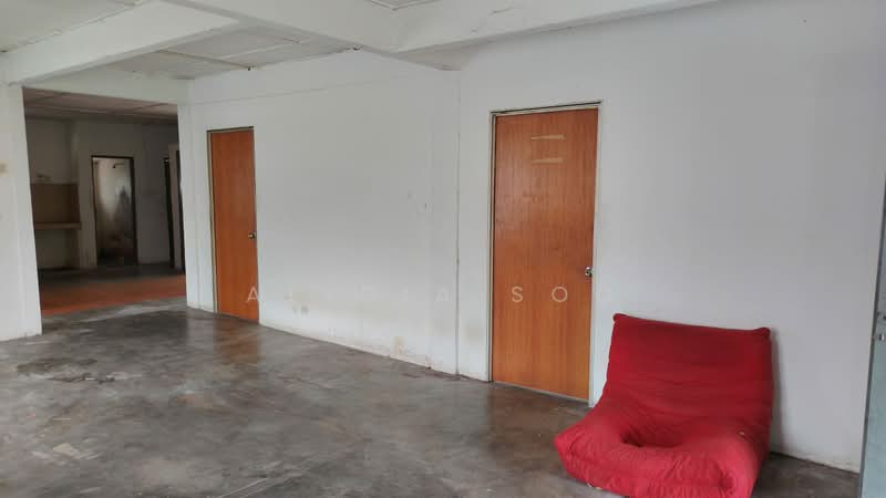Shop for Rent in Sungai Buloh (Selangor) - Alicia Soo - Interior - PropertyGuru.com.my