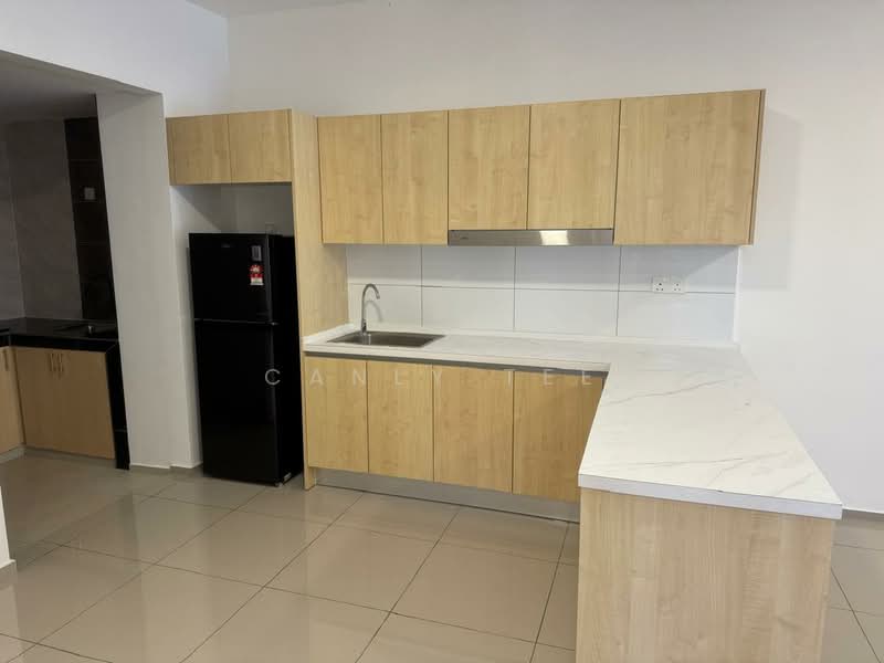 Service Residence for Rent at Gravit8, Klang - Canly Tee - Kitchen - PropertyGuru.com.my