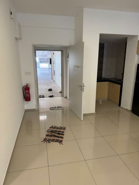 Service Residence for Rent at Gravit8, Klang - Canly Tee - Entrance - PropertyGuru.com.my