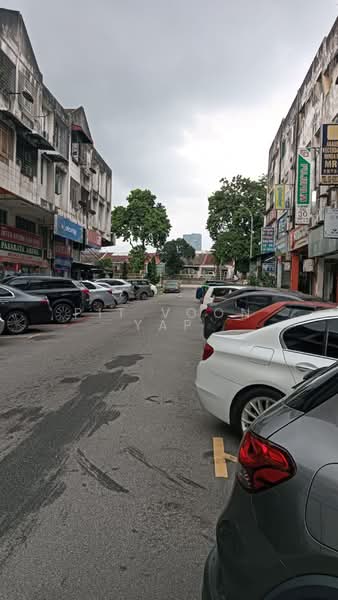 Shop for Rent in Ampang (Kuala Lumpur) - Pit Voon Yap - Exterior - PropertyGuru.com.my