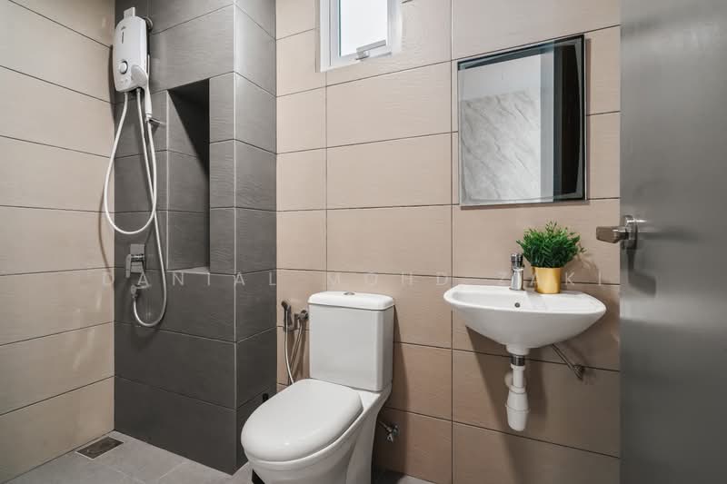 Kondominium untuk Disewa di Inspirasi - Danial Mohd Zaki - Bathroom - PropertyGuru.com.my
