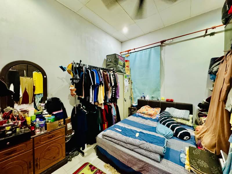 Rumah Teres 1 Tingkat untuk Dijual di Bandar Putra (Kulai) - Amir Faris Rusli - PropertyGuru.com.my