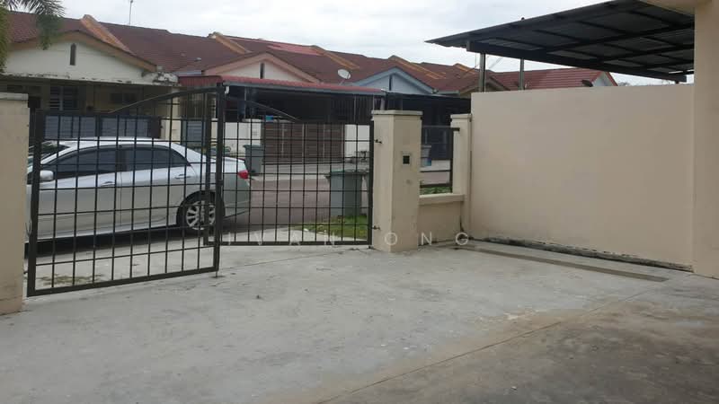 1-storey Terraced House for Sale in Johor Bahru (Johor) - Ivan Ong - Exterior - PropertyGuru.com.my