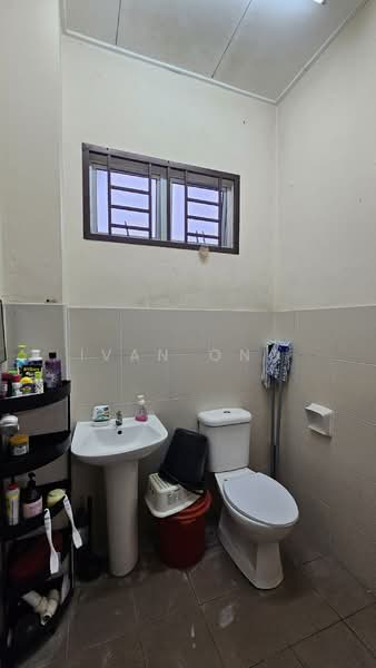 1-storey Terraced House for Sale in Johor Bahru (Johor) - Ivan Ong - Bathroom - PropertyGuru.com.my