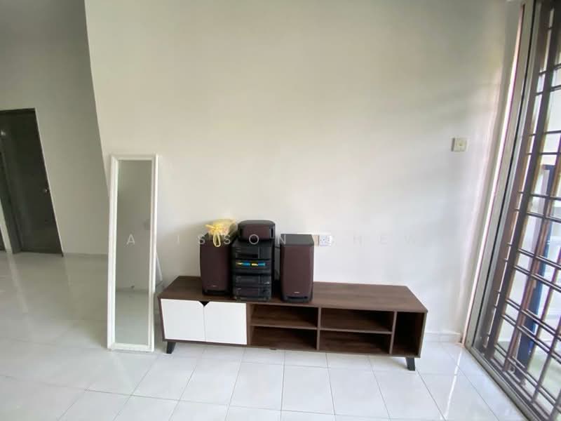 Condominium for Sale at N-Park Condominium - Alisson Chew - Living Room - PropertyGuru.com.my