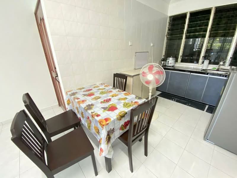 Condominium for Sale at N-Park Condominium - Alisson Chew - Kitchen - PropertyGuru.com.my